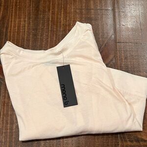 Mono B Blush Cream Cropped Tee